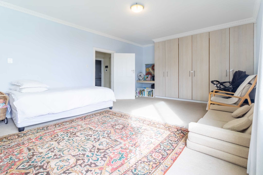 2 Bedroom Property for Sale in Mouille Point Western Cape